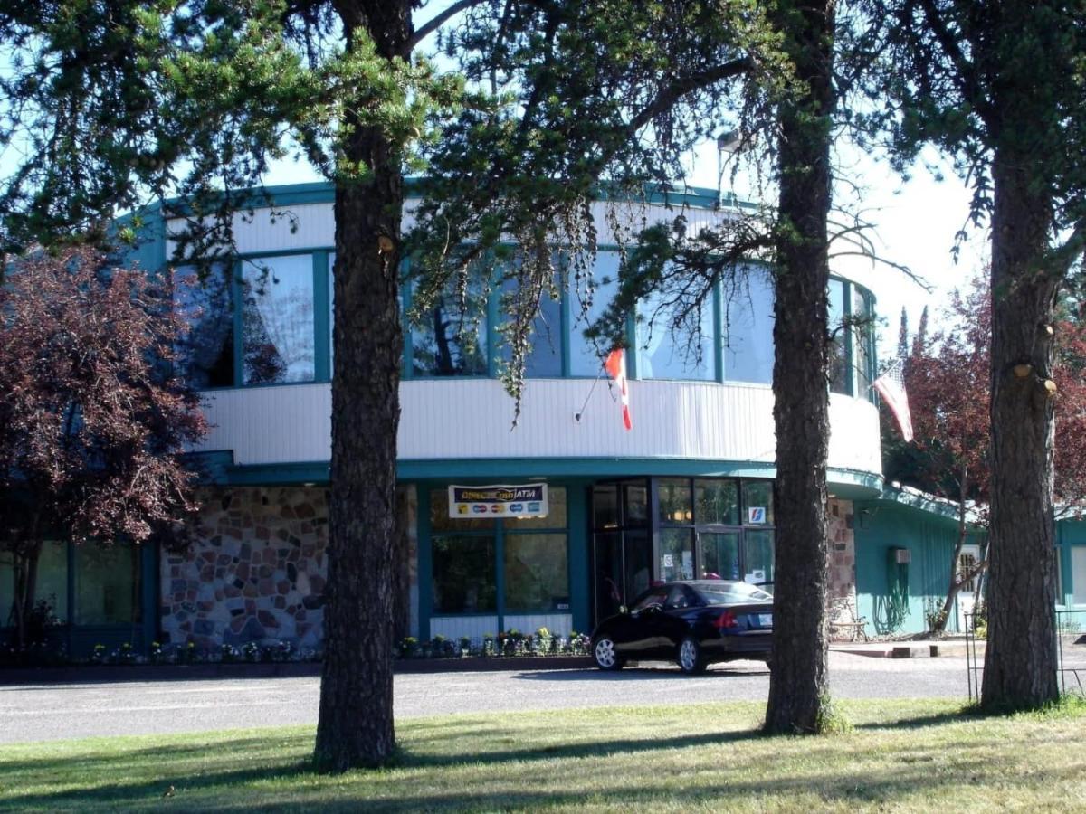 Falcon Lake Hotel Exterior foto